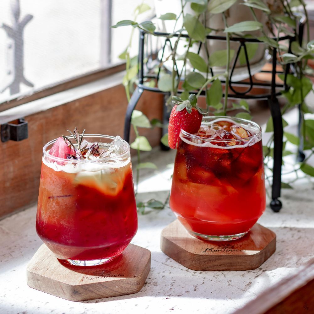 Iced herbal tea with citrus (placeholder image)