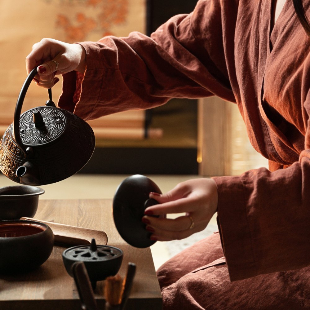Tea brewing tools (placeholder image)
