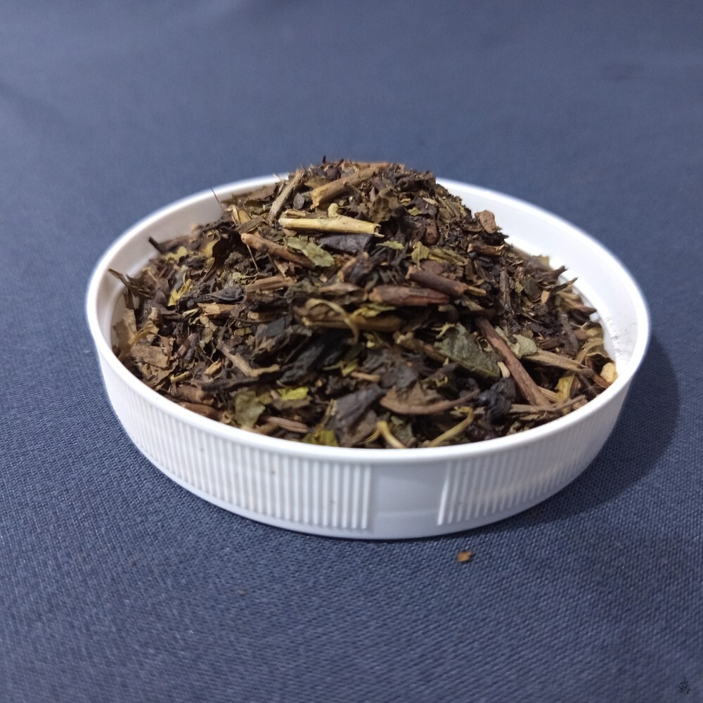 White tea leaves and brewed cup (placeholder image)