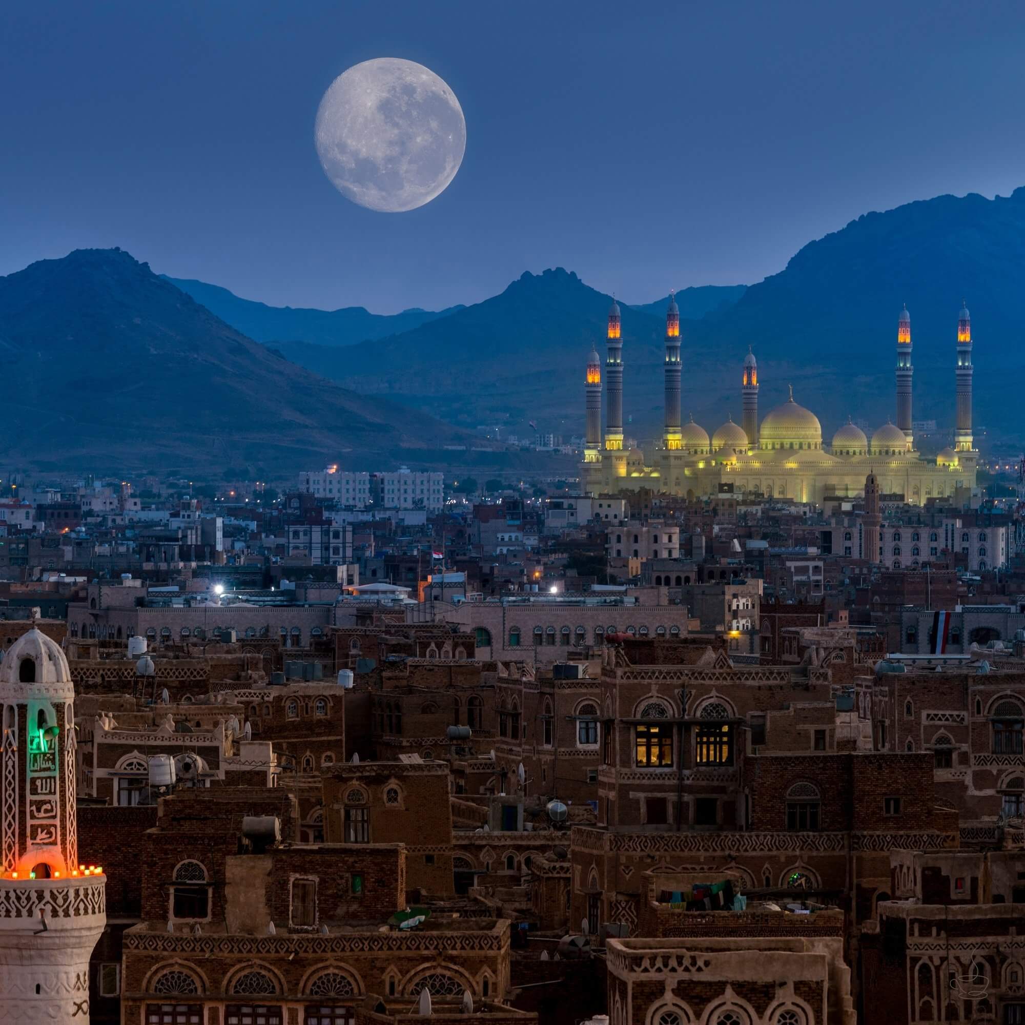 Cupping Yemeni coffee samples