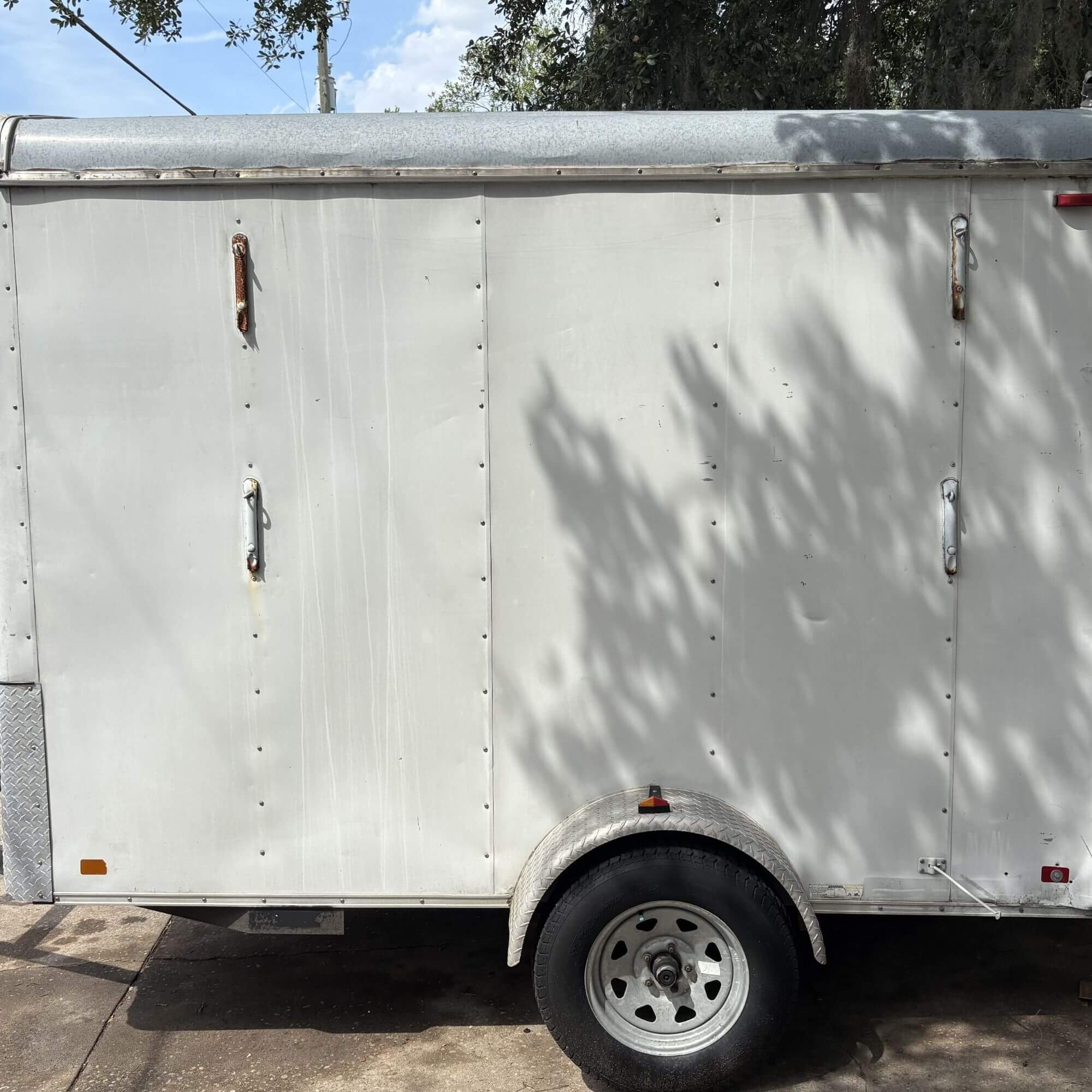 Coo Coo’s Coffee trailer before refurbishment