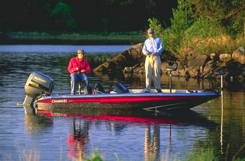 2000 Champion 181 Bass Boat Pre-Cut Carpet Kit 2000 Champion 181 Bass Boat Pre-Cut Carpet Kit