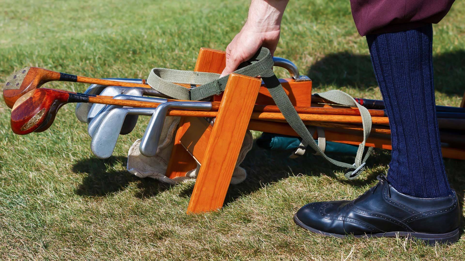 evolution of golf bags content image 2