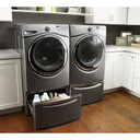 Maytag® Piédestal avec poignée chromée et tiroir de rangement - 15.5 po (39.37 cm) XHPC155YC