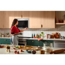 Kitchenaid® Four à micro-ondes à hotte intégrée multifonctions avec modes de capteurs à infrarouges YKMMF730PPS