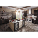 Kitchenaid® Hotte de cuisinière murale de style commercial à classe de moteur de 585 ou 1170 pi cu/min - 48 po KVWC958KSS
