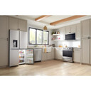 Whirlpool® Réfrigérateur à profondeur de comptoir à 4 portes avec machine à glaçons dans la porte de 36 po WRQC7836RZ