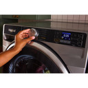 Whirlpool® Laveuse à chargement frontal intelligente certifiée ENERGY STAR® avec système de ventilation FreshFlow™ et technologie de lavage intelligent de 5.8 pi cu C.E.I. WFW6720RU