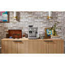 Kitchenaid® Machine à espresso semi-automatique avec moulin à meule KES6551SX