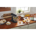 Kitchenaid® Batteur sur socle à tête inclinable Artisan® avec ensemble d'accessoires de qualité supérieure KSM195PSBK