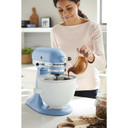 Batteur sur socle à tête inclinable Artisan® KitchenAid® de 5 pintes KSM150PSVB