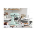 Batteur sur socle à tête inclinable KitchenAid de 4.7 L (5 pintes) de la série Artisan KSM150PSIC