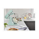 Batteur sur socle à tête inclinable KitchenAid de 4.7 L (5 pintes) de la série Artisan KSM150PSIC
