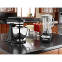 Batteur sur socle à tête inclinable KitchenAid de 4.7 L (5 pintes) de la série Artisan KSM150PSOB