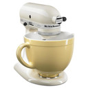 Batteur sur socle à tête inclinable KitchenAid de 4.7 L (5 pintes) de la série Artisan KSM150PSAC