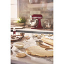 Batteur sur socle à tête inclinable KitchenAid de 4.7 L (5 pintes) de la série Artisan KSM150PSER
