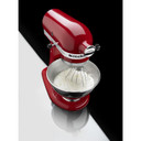 Batteur sur socle à tête inclinable KitchenAid de 4.7 L (5 pintes) de la série Artisan KSM150PSER