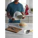 Batteur sur socle à tête inclinable KitchenAid de 4.7 L (5 pintes) de la série Artisan KSM150PSER