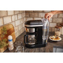 Kitchenaid® Cafetière avec douchette en spirale de 12 tasses KCM1208DG