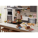 Batteur sur socle à tête inclinable Artisan® KitchenAid® de 5 pintes KSM150PSDR