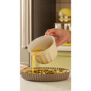 Kitchenaid® Batteur sur socle de la couleur de l’année 2025 Beurre KSM195PSBT