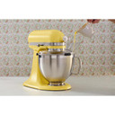 Kitchenaid® Batteur sur socle de la couleur de l’année 2025 Beurre KSM195PSBT