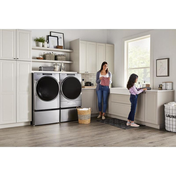 Whirlpool® Piédestal avec rangement pour laveuse et sécheuse à chargement frontal, 15.5 po (39,4 cm) WFP2715HC