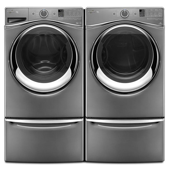 Maytag® Piédestal avec poignée chromée et tiroir de rangement - 15.5 po (39.37 cm) XHPC155YC