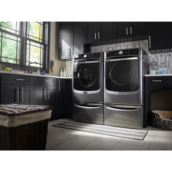 Maytag® Piédestal avec poignée chromée et tiroir de rangement - 15.5 po (39.37 cm) XHPC155YC