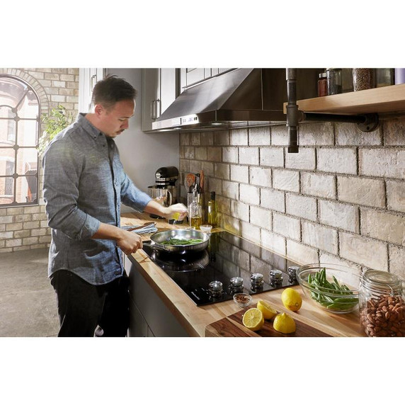 Kitchenaid® Table de cuisson électrique avec 5 éléments et boutons de commande - 30 po KCES550HBL