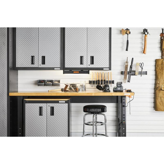 Gladiator® Armoire murale GearBox 30 po (76,2 cm) série Premier pré-assemblée GAWG302DRG