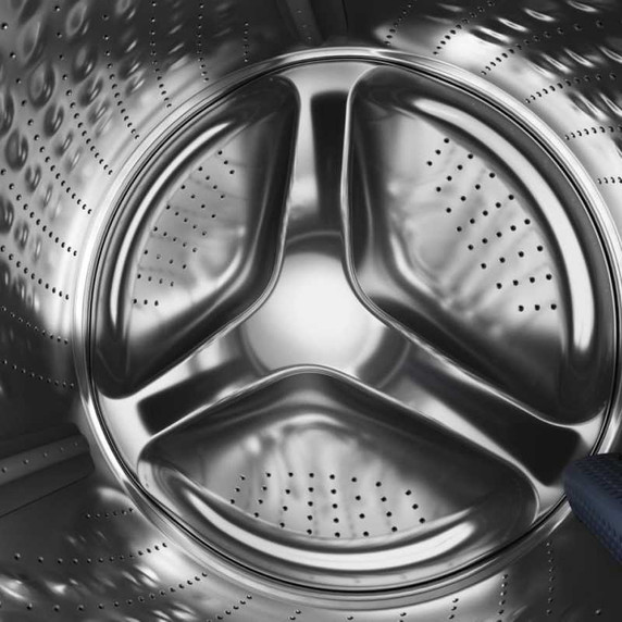 Maytag® Laveuse à chargement frontal intelligente Animal Pet Pro - 5.8 pi cu (C.E.I.) MFW7020RF