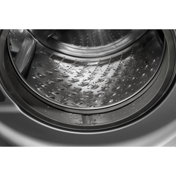 Whirlpool® Laveuse à chargement frontal intelligente certifiée ENERGY STAR® avec système de ventilation FreshFlow™ de 5.2 pi cu. C.E.I. WFW5720RR