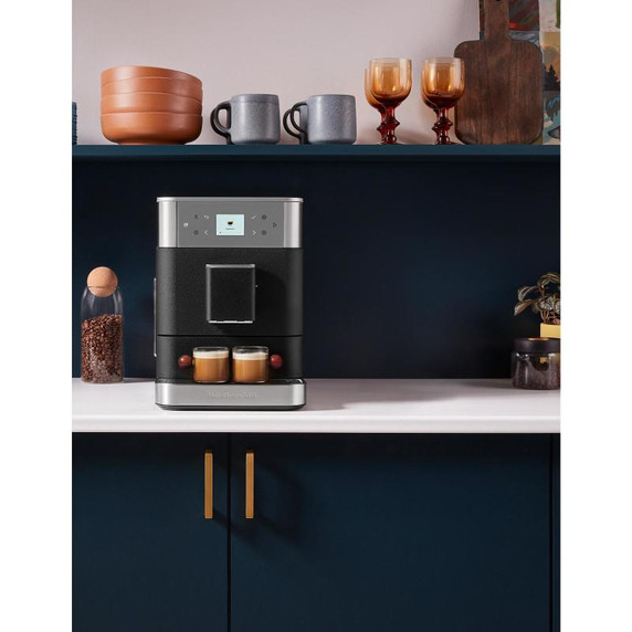 Couleur exclusivement à KitchenAid.ca - Machine à espresso entièrement automatique KF6 KES8556BK