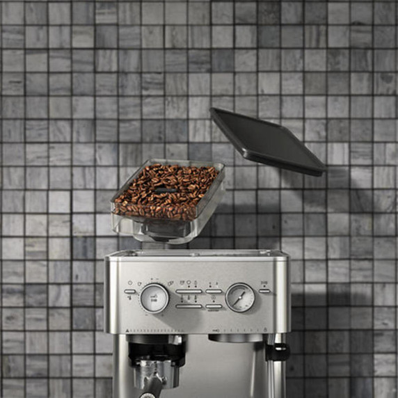Kitchenaid® Machine à espresso semi-automatique avec moulin à meule KES6551SX