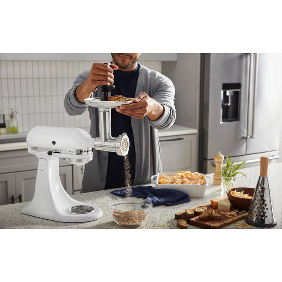 Batteur sur socle à tête inclinable KitchenAid de 4.7 L (5 pintes) de la série Artisan KSM150PSWH