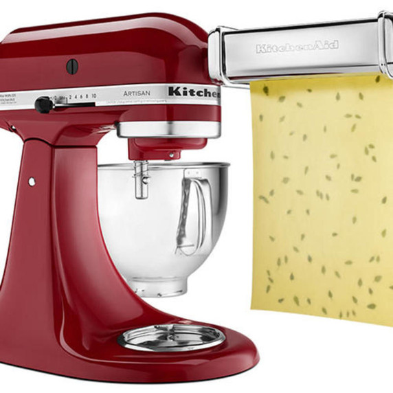 Batteur sur socle à tête inclinable KitchenAid de 4.7 L (5 pintes) de la série Artisan KSM150PSER