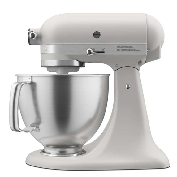 Batteur sur socle KitchenAid® de 5 pintes avec bol en acier inoxydable brossé. KSM192XDMH