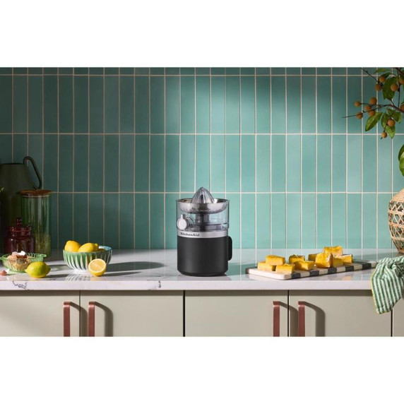 Kitchenaid® Presse-agrumes sans fil Kitchenaid Go™ - pile incluse KCJR161BM