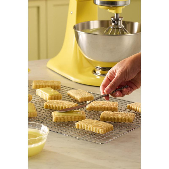 Kitchenaid® Batteur sur socle de la couleur de l’année 2025 Beurre KSM195PSBT