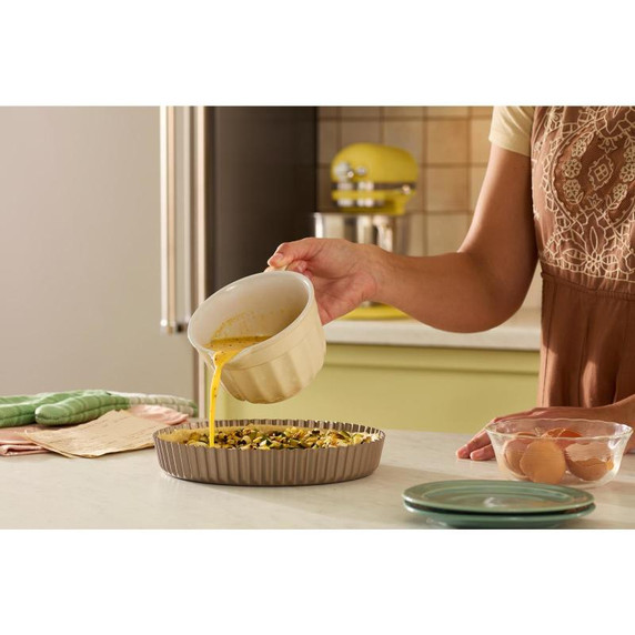 Kitchenaid® Batteur sur socle de la couleur de l’année 2025 Beurre KSM195PSBT