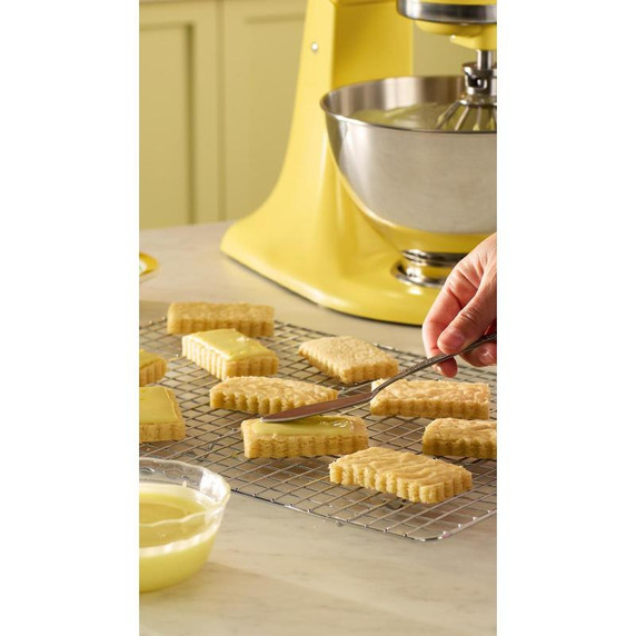 Kitchenaid® Batteur sur socle de la couleur de l’année 2025 Beurre KSM195PSBT