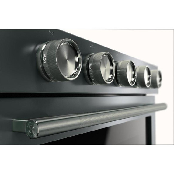 Kitchenaid® Cuisinière au gaz coulissante intelligente avec modes de cuisson à convection et brûleur 2 en 1 - 5 pi cu KSGS530SJP