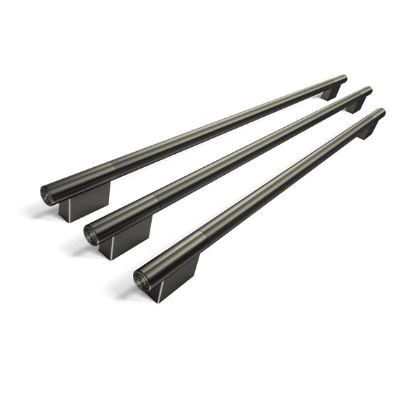 Trousse d'accessoires de personnalisation (poignées) couleur minerai noir pour réfrigérateur encastré à portes françaises KitchenAid® de 42 po W11777172