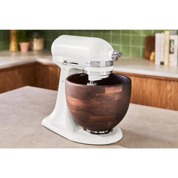 Batteur sur socle à tête inclinable de la série Artisan® KitchenAid® de 5 pintes avec bol en bois de noyer, KSM156WBPL KSM156WBPL