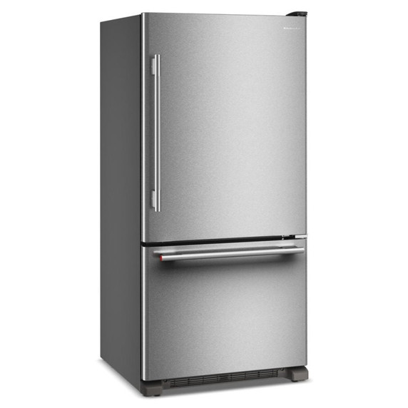 Kitchenaid® Réfrigérateur à congélateur inférieur et profondeur standard avec porte à charnière à droite de 22 pi cu - 33 po KRBR133SPS