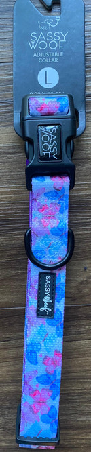 Sassy Woof Butterfly Adjustable Large 16-26 inchesSassy Sassy Woof Butterfly Adjustable Large 16-26 inchesSassy