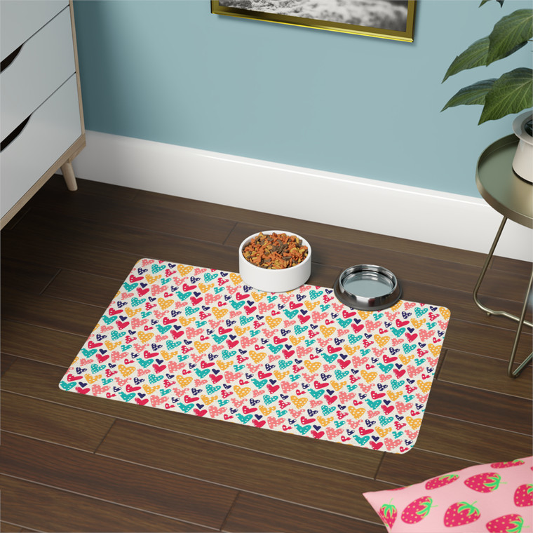 Colorful Heart Pet Food Mat - 12x18 Non-Slip Design for Dogs & Cats