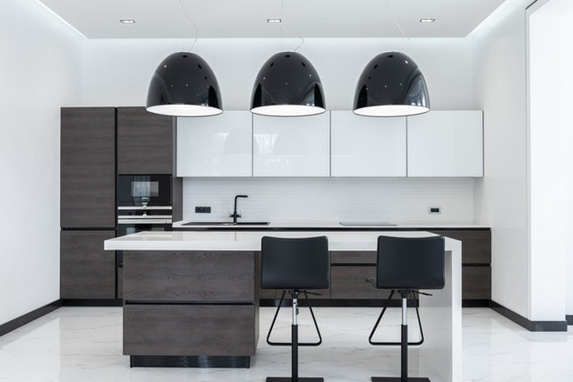 4 Kinds of Barstools to Improve Your Kitchen Space