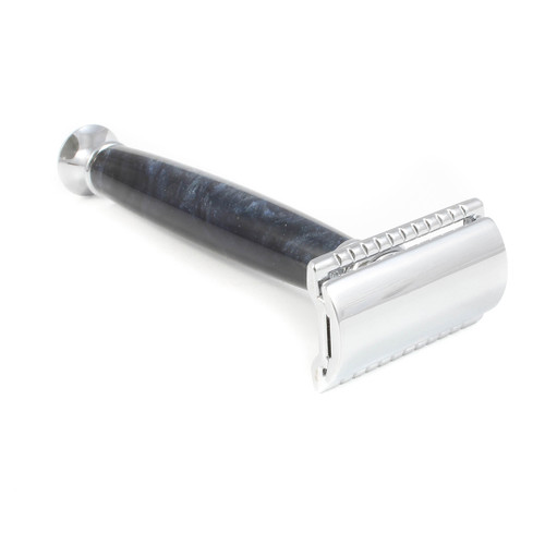 https://cdn11.bigcommerce.com/s-wu3yrtl9m5/images/stencil/500x659/products/226/473/Safety_Razor_2__23029.1677855620.jpg?c=2